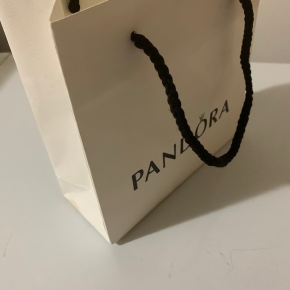 pandora box and paper bag - Picture 5 of 6